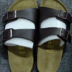 Brand new brown leather Birkenstock